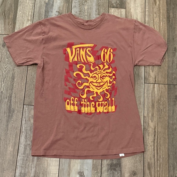 Vans Men's Brown and Red Graphic Tee - Picture 1 of 1